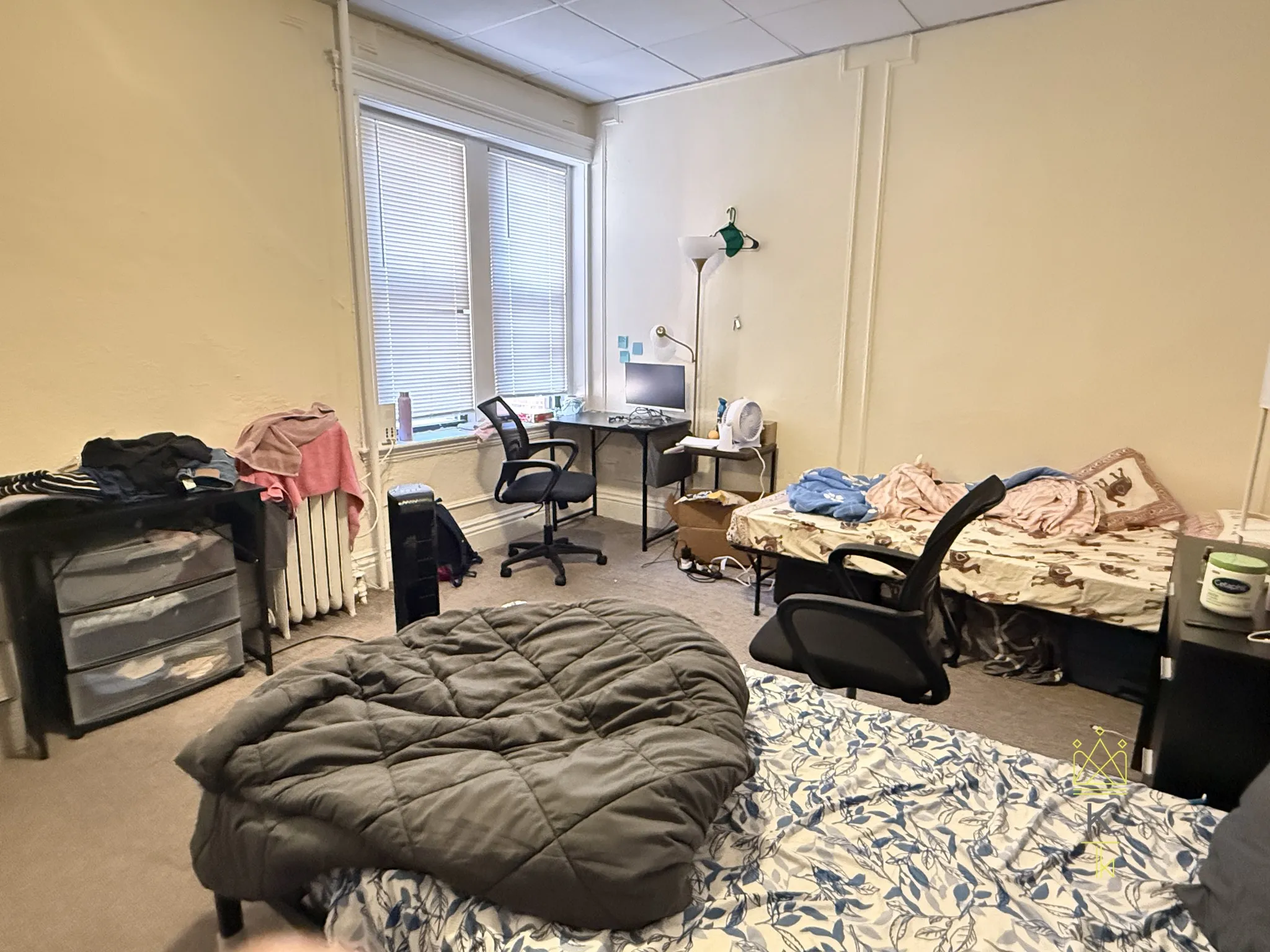 2.5 bed, 1 bath apartment for rent at 1959 Commonwealth Ave Unit 2, Brighton — photo 4 of 25