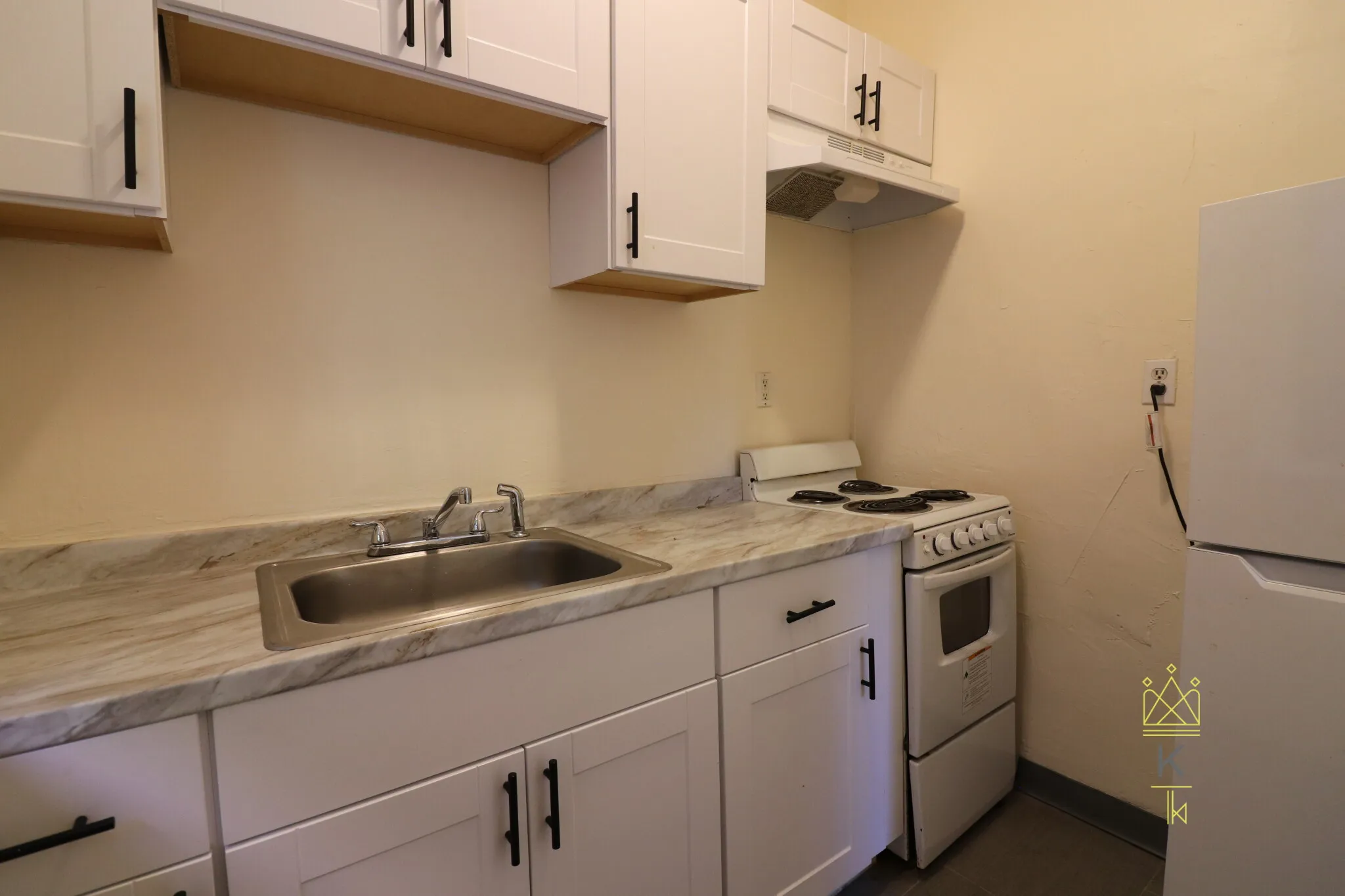 2.5 bed, 1 bath apartment for rent at 1959 Commonwealth Ave Unit 2, Brighton — photo 20 of 25