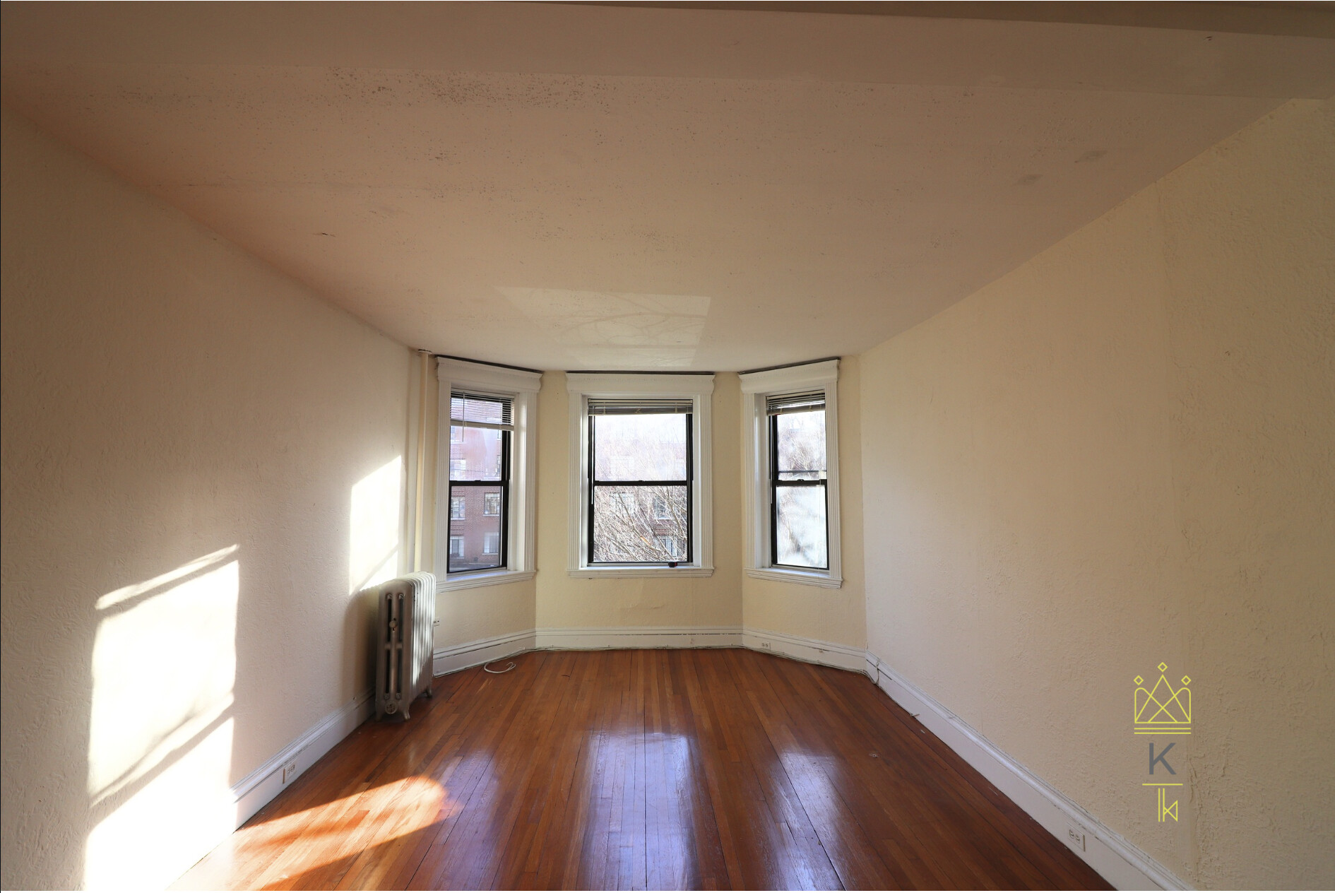 2 bed, 1 bath apartment for rent at 1959 Commonwealth Ave Unit 3, Brighton — photo 1 of 16
