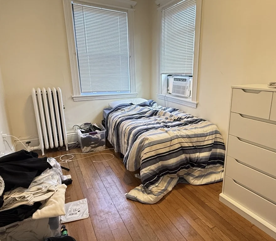 2 bed, 1 bath apartment for rent at 1959 Commonwealth Ave Unit 6, Brighton — photo 5 of 7