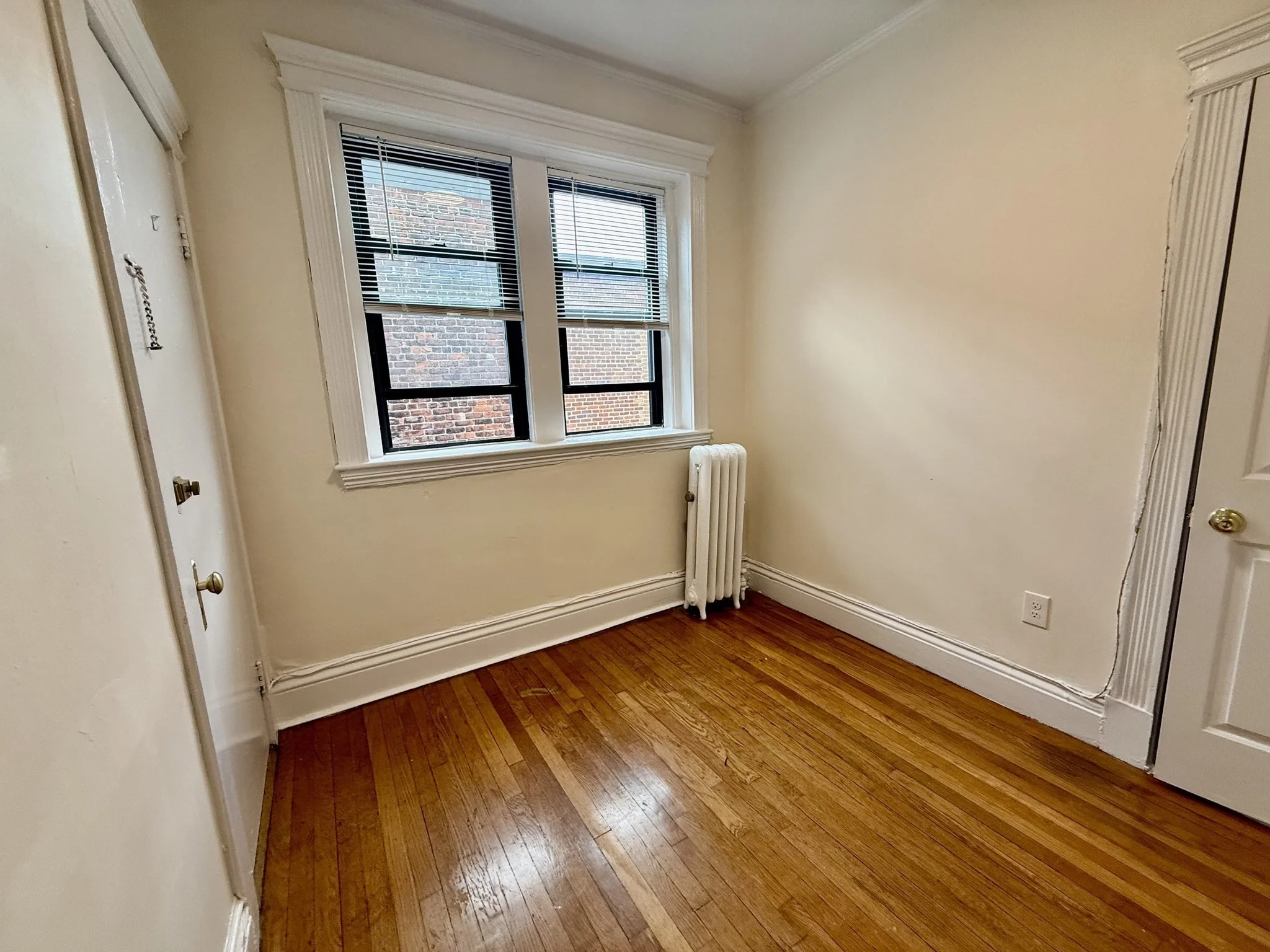 3 bed, 1 bath apartment for rent at 1959 Commonwealth Ave Unit 6, Brighton — photo 9 of 12