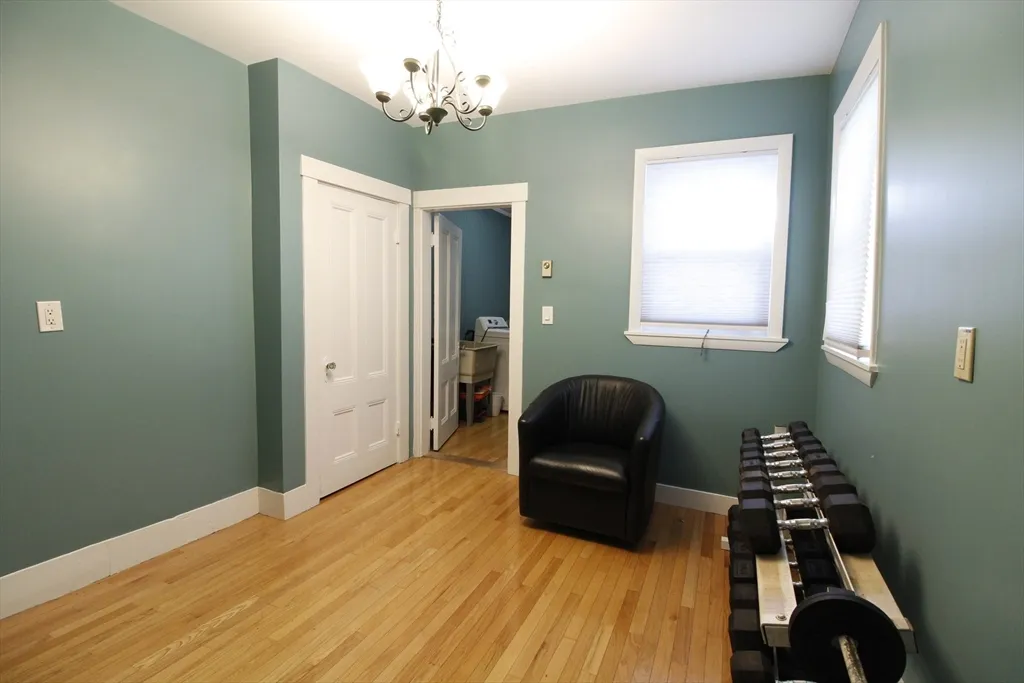 3 bed, 2.5 bath apartment for rent at 196 Dorchester St Unit 196, South Boston — photo 4 of 16