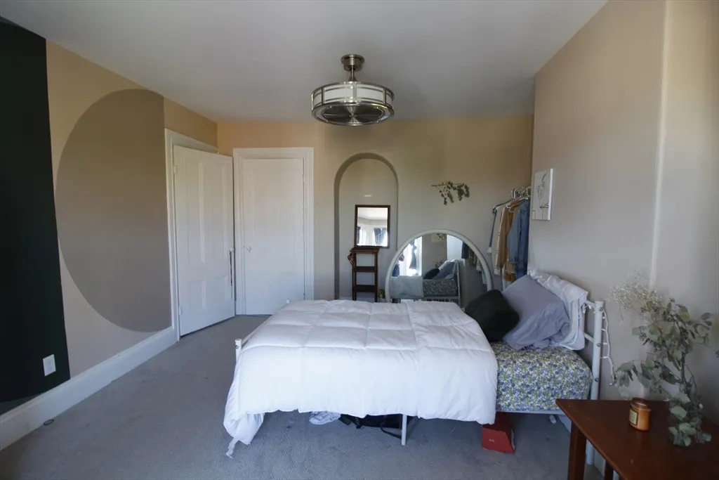 3 bed, 2.5 bath apartment for rent at 196 Dorchester St Unit 196, South Boston — photo 10 of 16