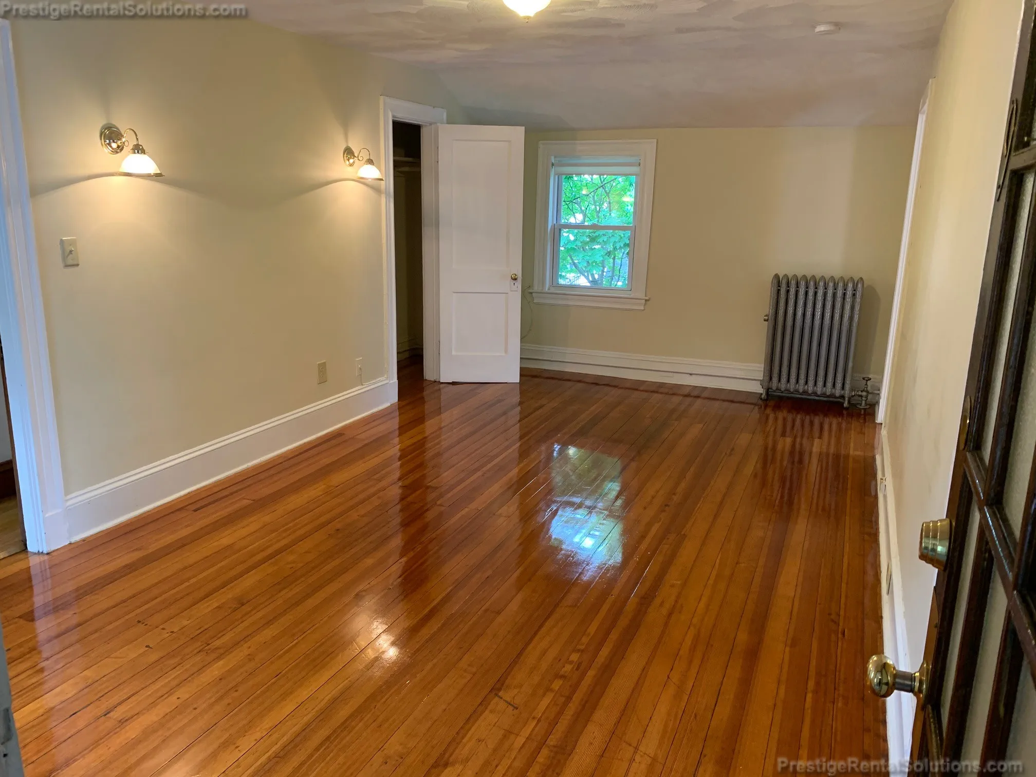 1 bed, 1 bath apartment for rent at 196 Fairmount Ave Unit 19, Fairmount Hill — photo 2 of 11
