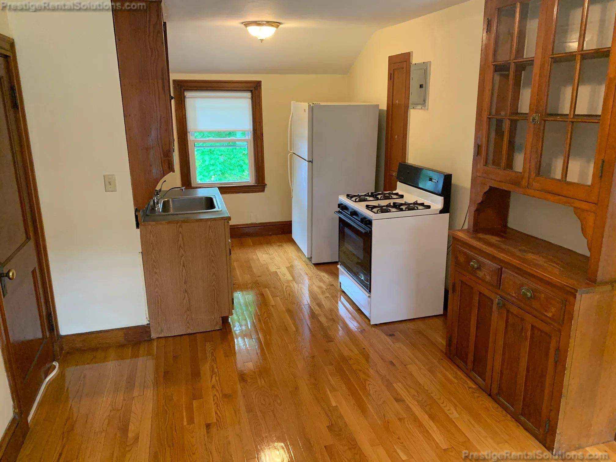 1 bed, 1 bath apartment for rent at 196 Fairmount Ave Unit 19, Fairmount Hill — photo 3 of 11