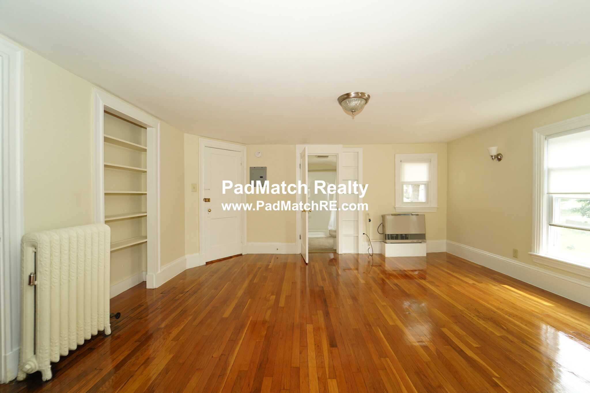 1 bed, 1 bath apartment for rent at 196 Fairmount Ave Unit 7, Hyde Park — photo 5 of 9