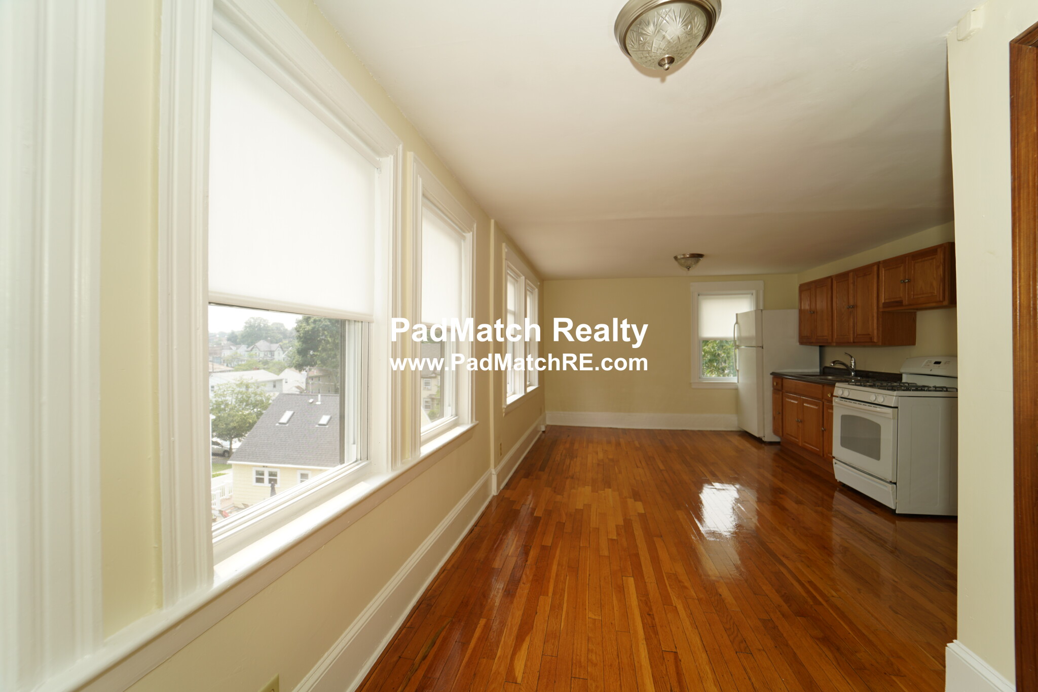 1 bed, 1 bath apartment for rent at 196 Fairmount Ave Unit 7, Hyde Park — photo 4 of 9