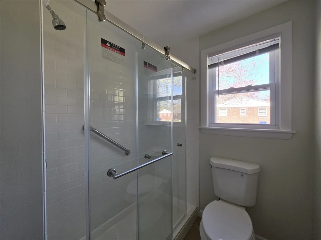 2 bed, 1 bath apartment for rent at 196 Manzella Ct Unit 0, Rockland — photo 10 of 14