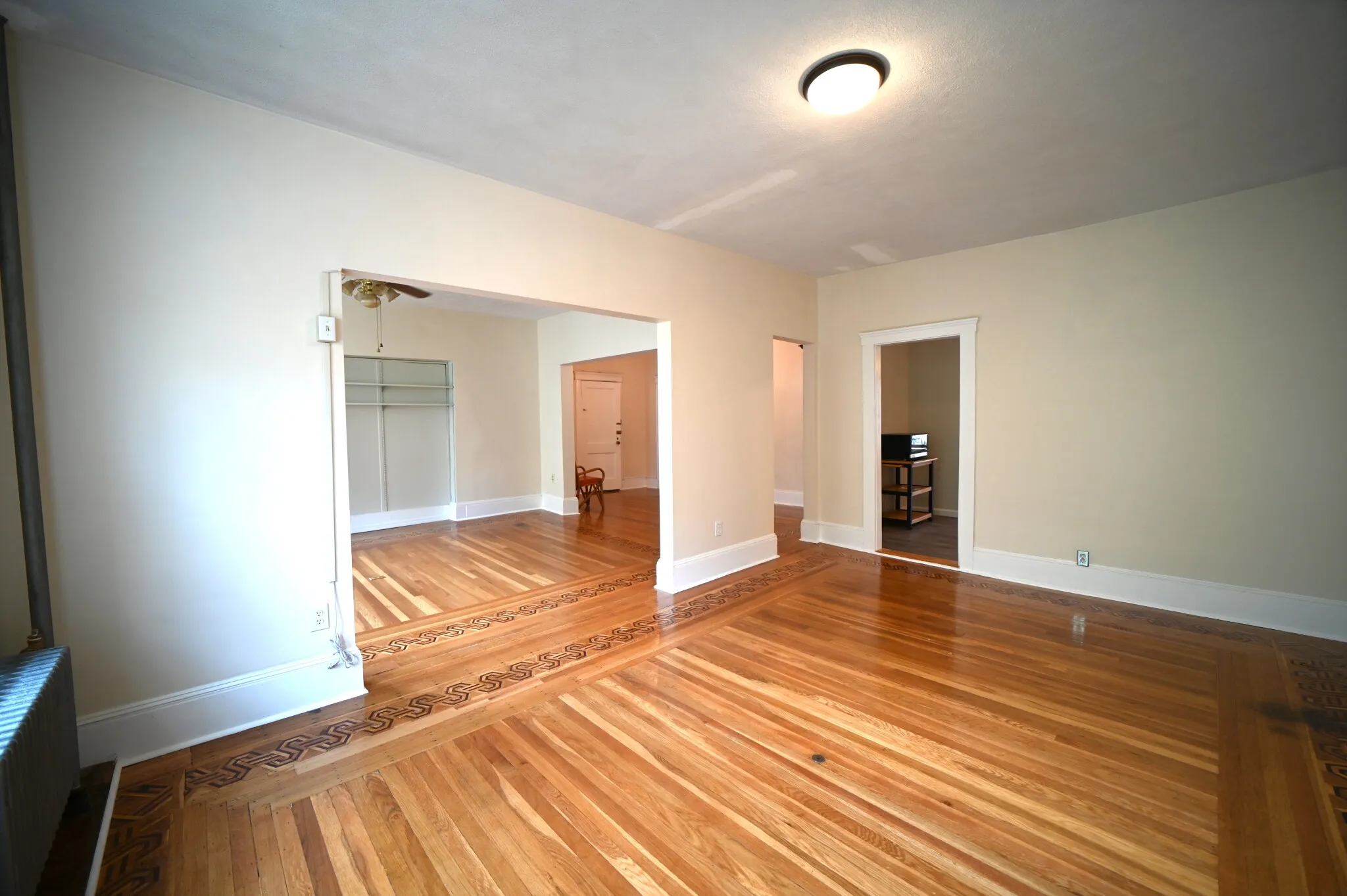 3 bed, 1.5 bath apartment for rent at 196 Saint Paul St Unit 2, Coolidge Corner — photo 9 of 27