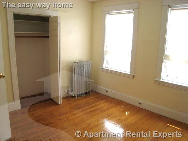 3 bed, 1 bath apartment for rent at 196 Sherman St Unit 3, North Cambridge — photo 6 of 6