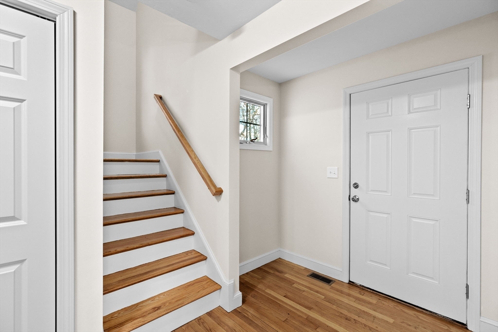 2 bed, 1 bath apartment for rent at 196 Summer St Unit 5, World's End — photo 14 of 23