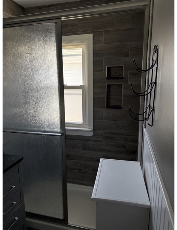 2 bed, 1 bath apartment for rent at 196 W Franklin St Unit 2, Holyoke — photo 7 of 20