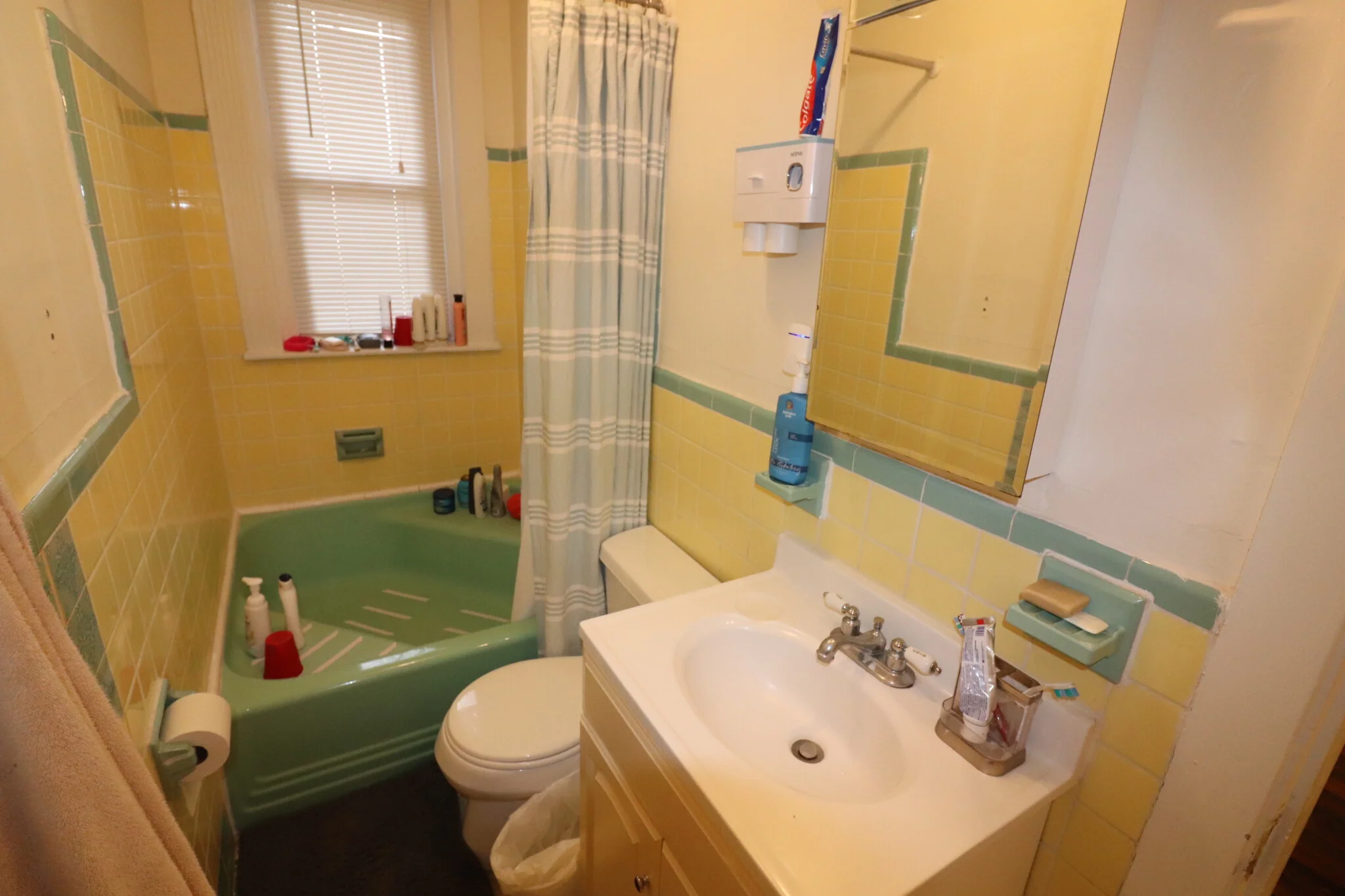 2 bed, 1 bath apartment for rent at 1961 Commonwealth Ave Unit 3, Brighton — photo 13 of 16