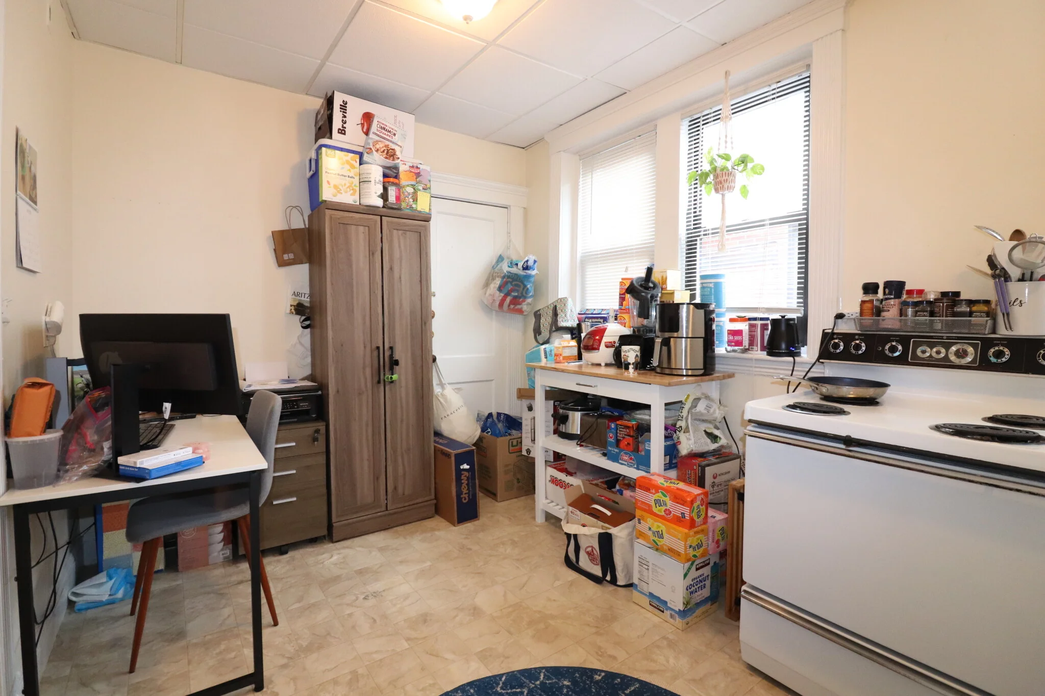 2 bed, 1 bath apartment for rent at 1961 Commonwealth Ave Unit 6, Brighton — photo 6 of 13