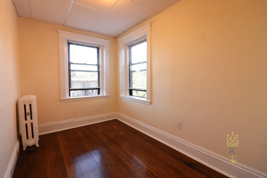 2 bed, 1 bath apartment for rent at 1961 Commonwealth Ave Unit 7, Brighton — photo 6 of 9