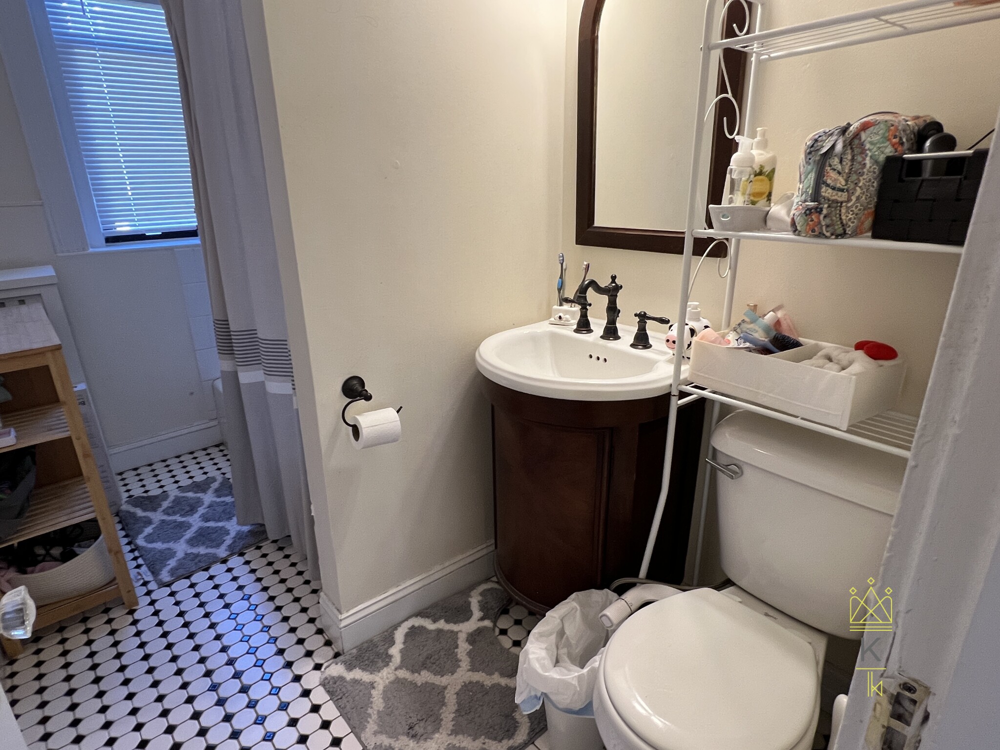 3 bed, 1 bath apartment for rent at 1963 Commonwealth Ave Unit 1, Brighton — photo 6 of 18