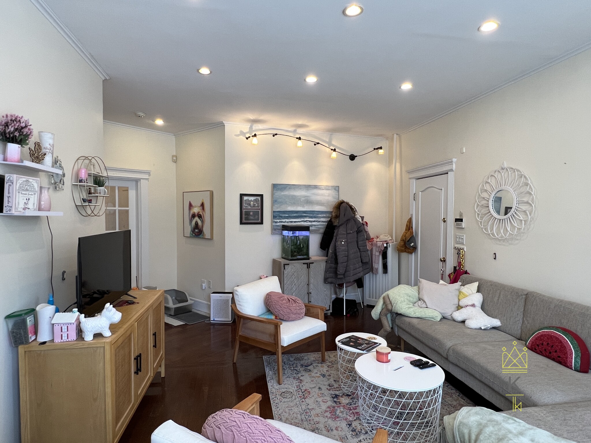 3 bed, 1 bath apartment for rent at 1963 Commonwealth Ave Unit 1, Brighton — photo 3 of 18