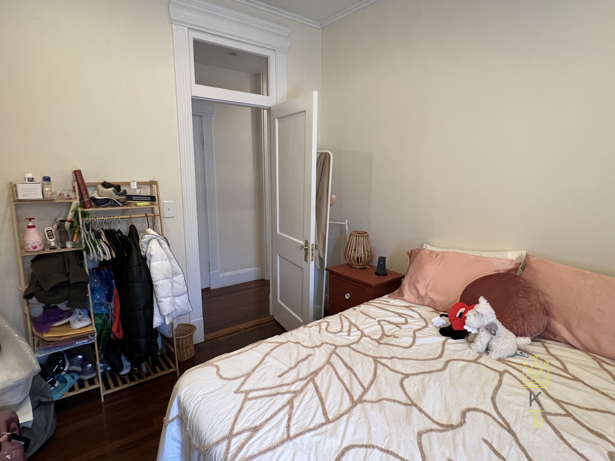 3 bed, 1 bath apartment for rent at 1963 Commonwealth Ave Unit 1, Brighton — photo 12 of 18