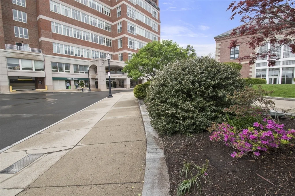 2 bed, 2 bath apartment for rent at 197 8th St Unit 707, Charlestown — photo 29 of 30