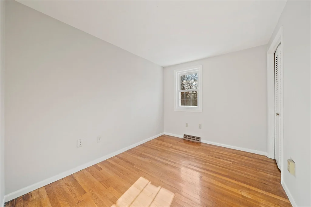 4 bed, 3 bath apartment for rent at 197 Circuit St, Hanover — photo 26 of 42
