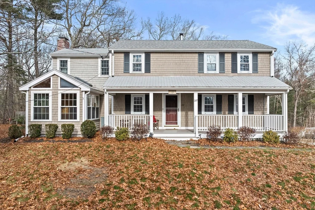 4 bed, 3 bath apartment for rent at 197 Circuit St, Hanover