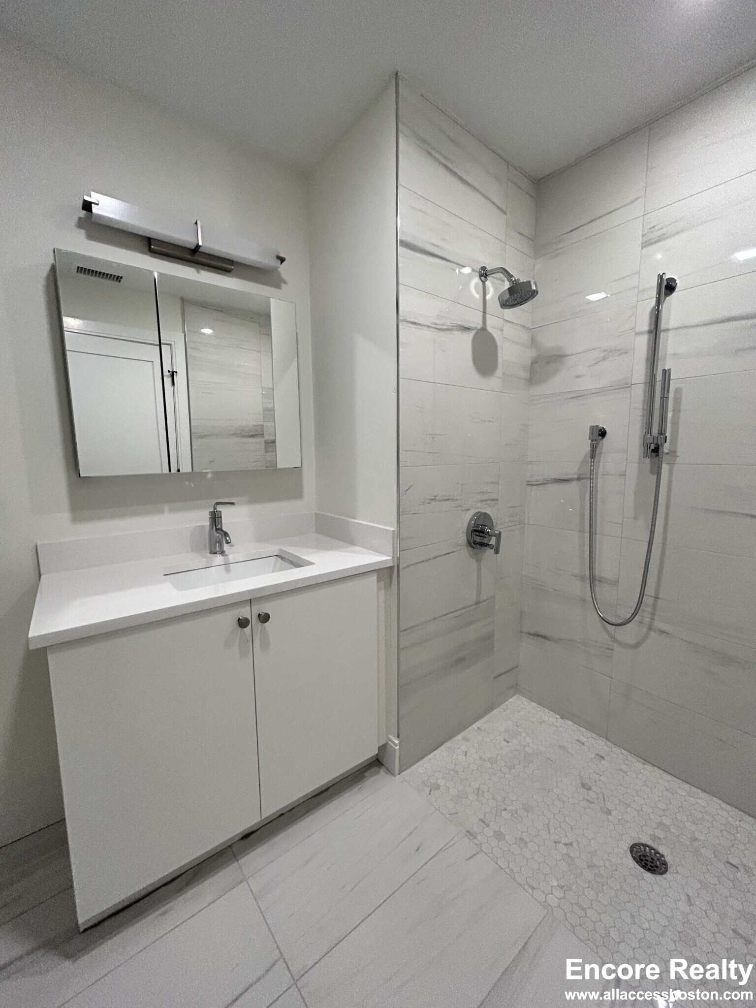 1 bed, 1 bath apartment for rent at 197 Green St Unit 202D, Jamaica Plain — photo 4 of 7