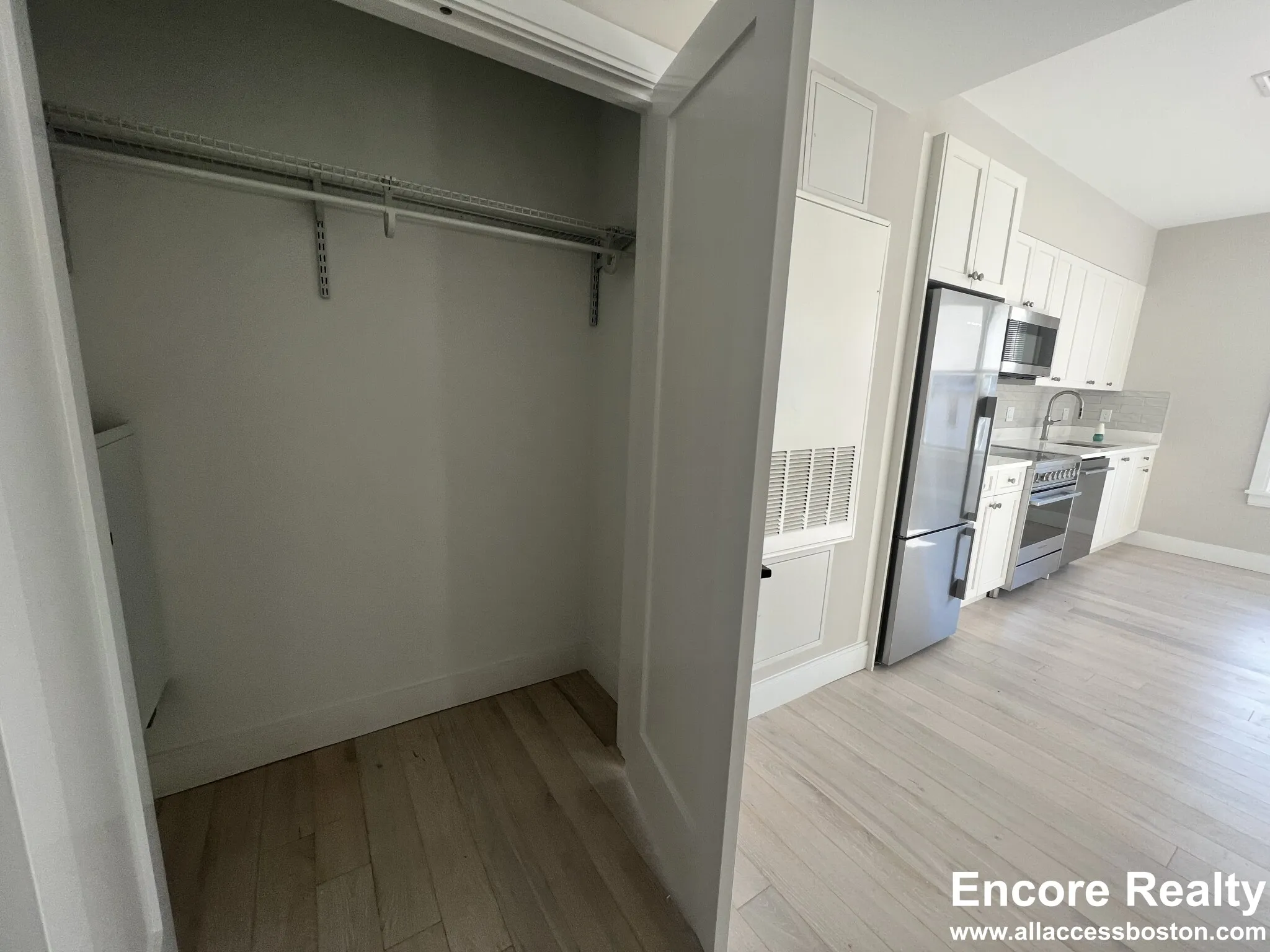 Studio bed, 1 bath apartment for rent at 197 Green St Unit 204, Jamaica Plain — photo 3 of 12