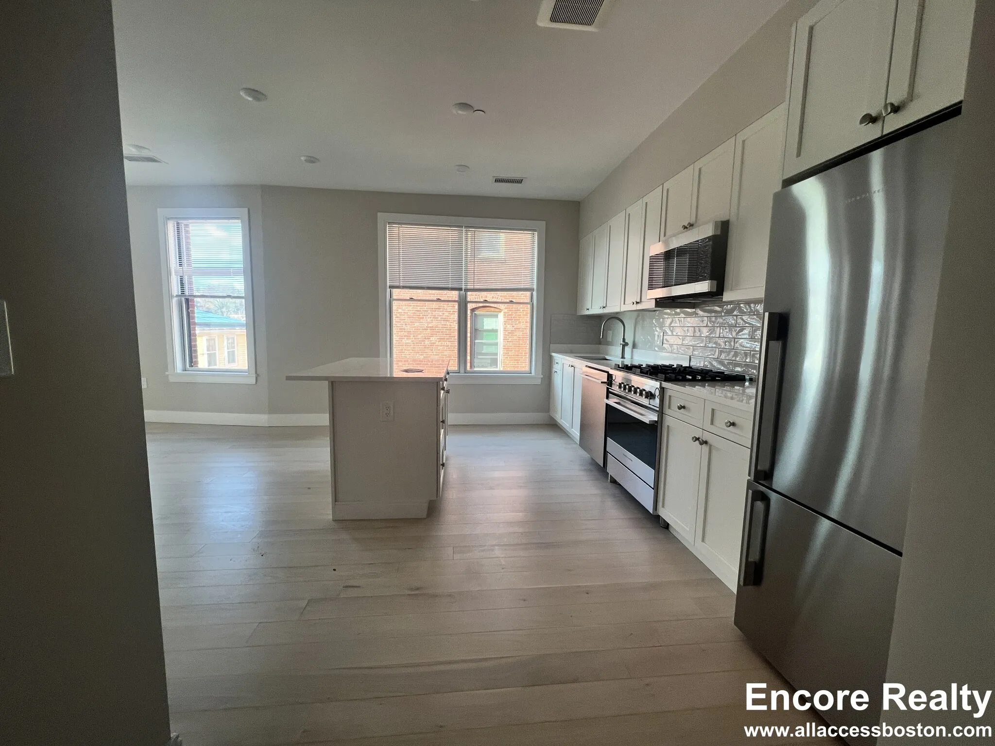 1 bed, 1 bath apartment for rent at 197 Green St Unit 303, Jamaica Plain — photo 5 of 19