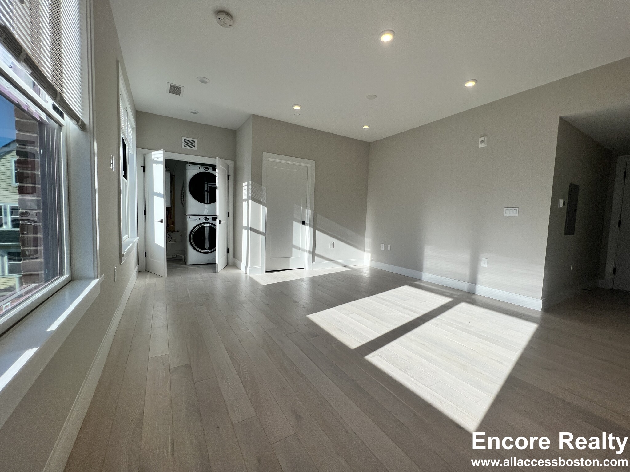 Studio bed, 1 bath apartment for rent at 197 Green St Unit 304, Jamaica Plain — photo 6 of 14