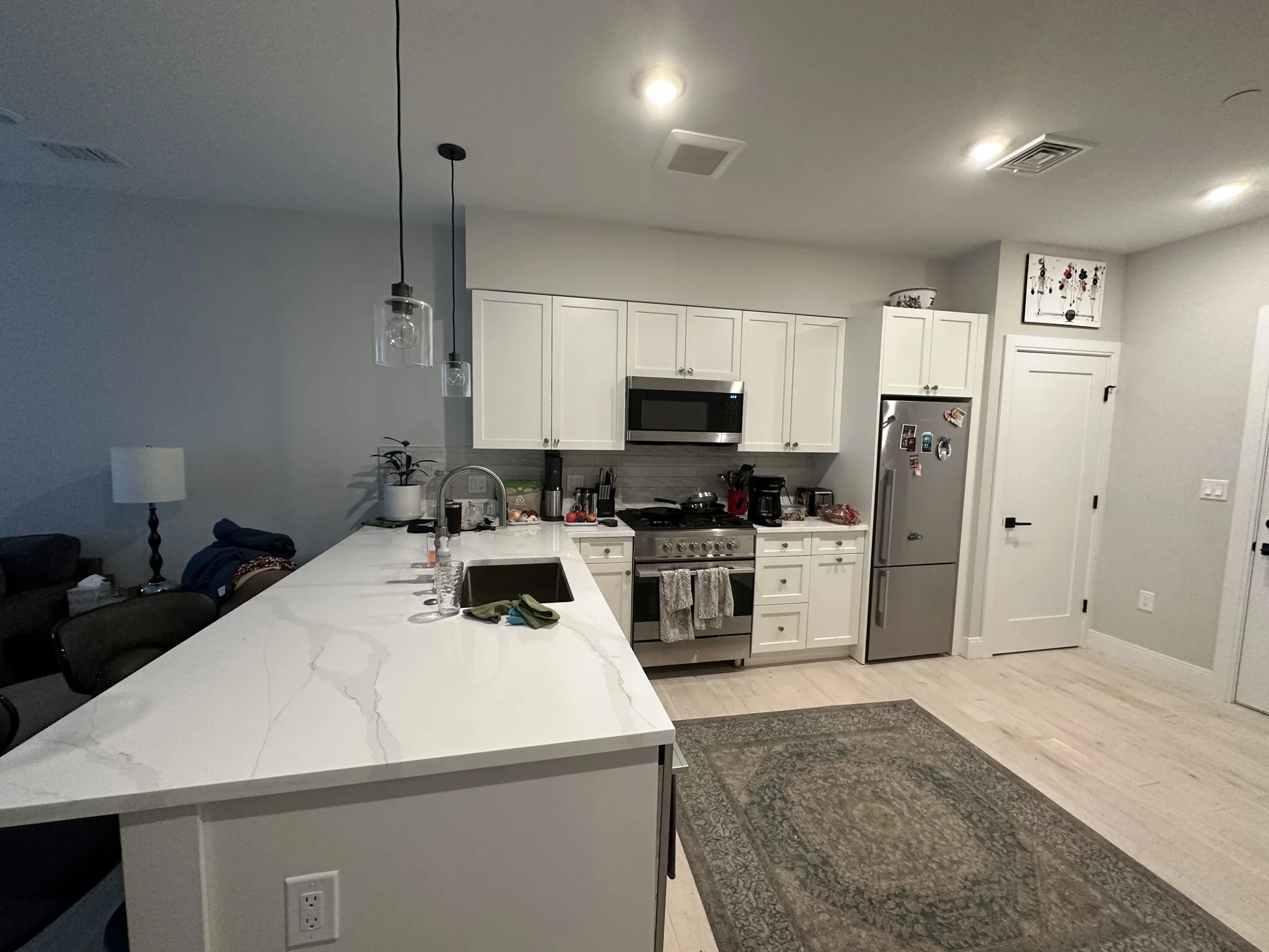 2 bed, 1 bath apartment for rent at 197 Green St Unit 319D, Jamaica Plain — photo 4 of 11