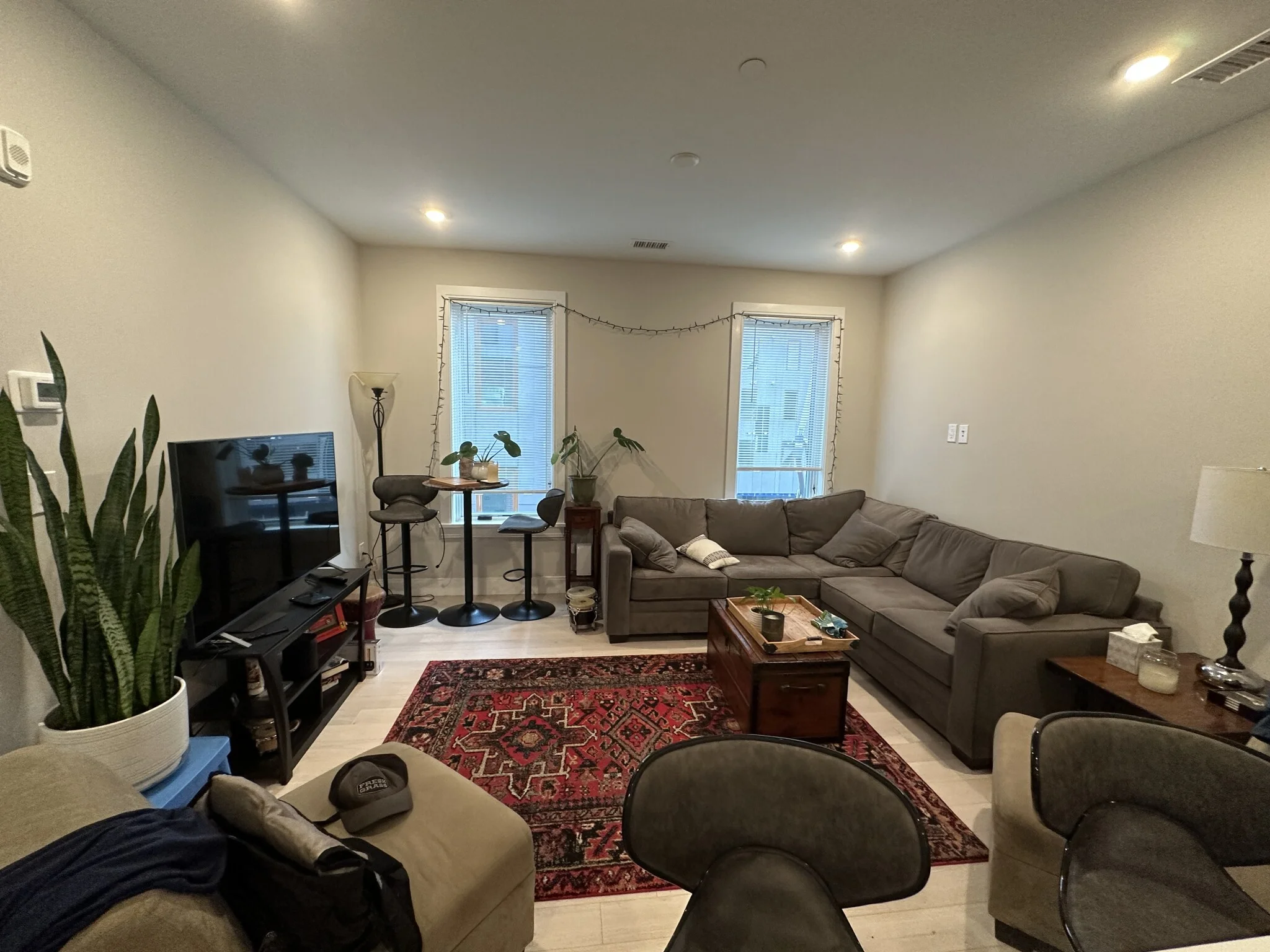 2 bed, 1 bath apartment for rent at 197 Green St Unit 319D, Jamaica Plain — photo 6 of 11