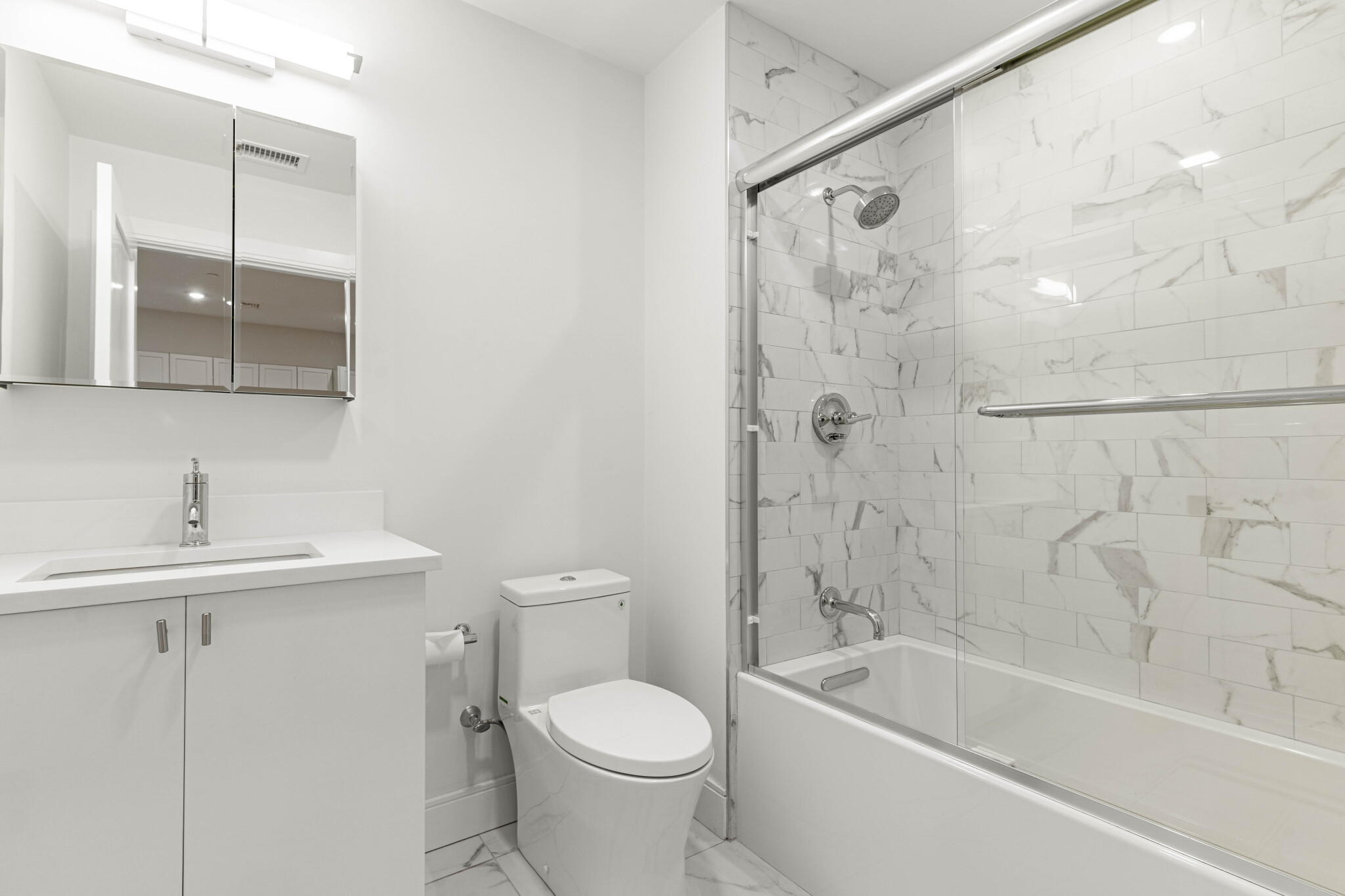Studio bed, 1 bath apartment for rent at 197 Green St Unit 34O, Jamaica Plain — photo 4 of 4