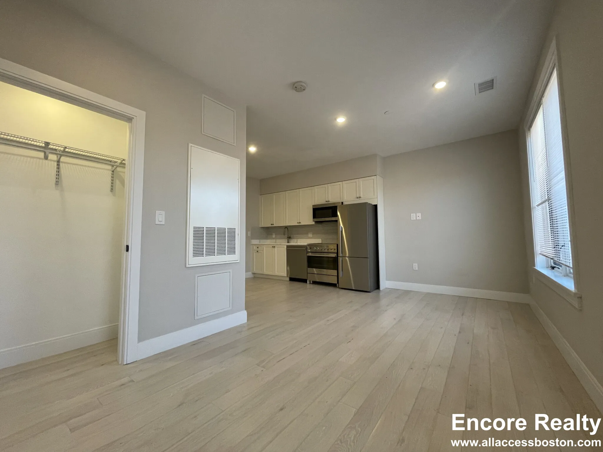 Studio bed, 1 bath apartment for rent at 197 Green St Unit 404, Jamaica Plain — photo 1 of 9