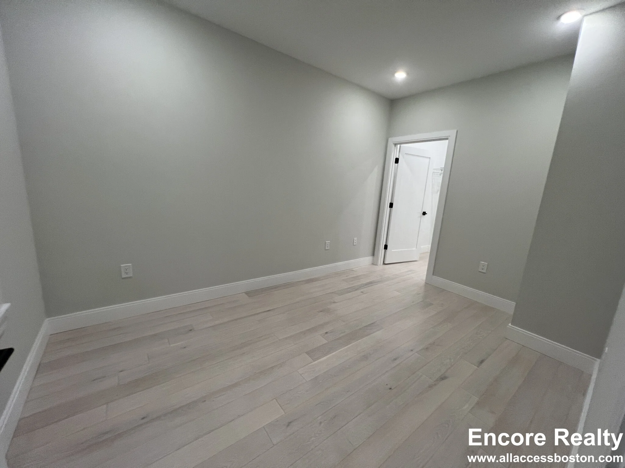 1 bed, 1 bath apartment for rent at 197 Green St Unit 405, Jamaica Plain — photo 14 of 16
