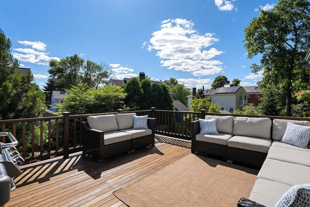 4 bed, 2 bath apartment for rent at 197 Hillside Ave Unit /, Arlington — photo 20 of 26