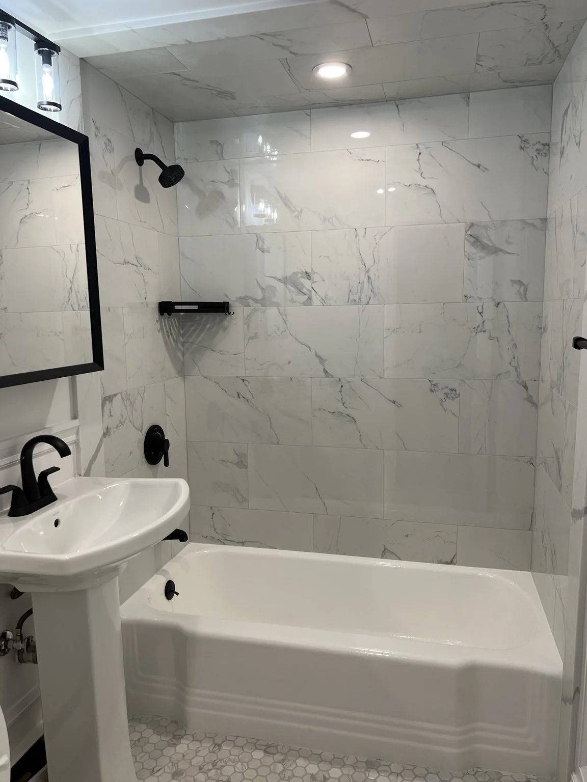 1 bed, 1 bath apartment for rent at 197 Kent St Unit 34, Coolidge Corner — photo 4 of 7