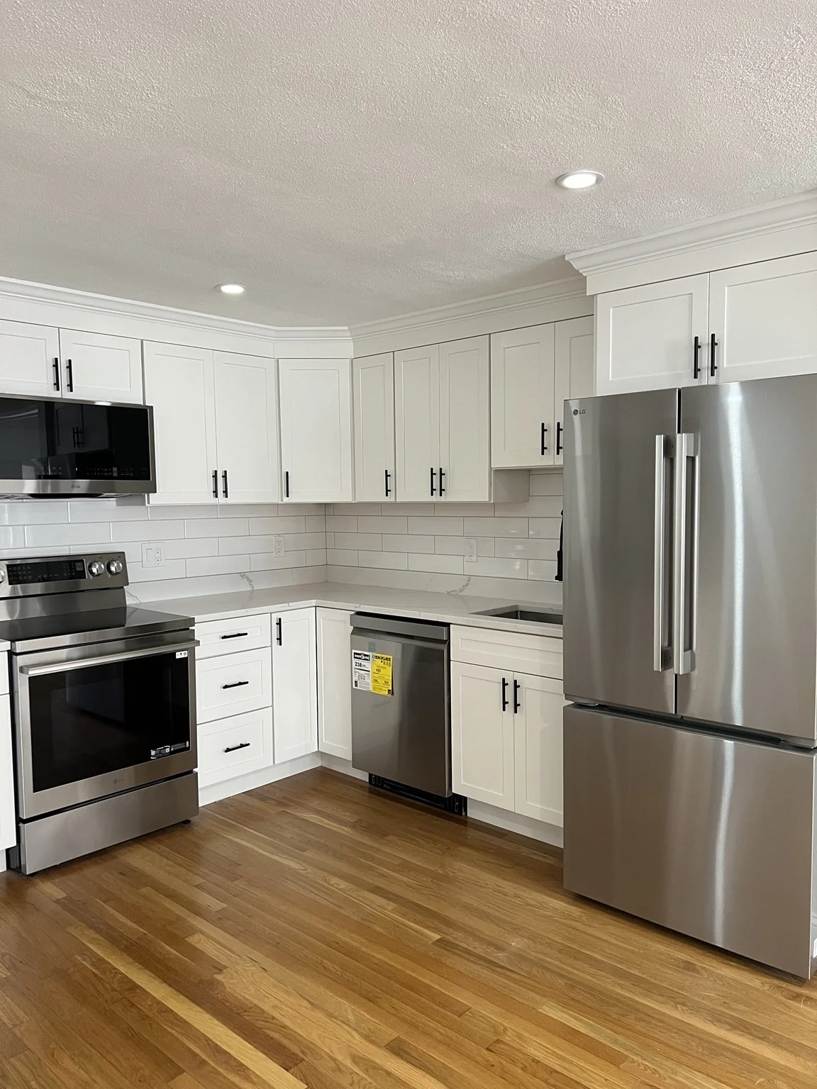 1 bed, 1 bath apartment for rent at 197 Kent St Unit 34, Coolidge Corner — photo 1 of 7