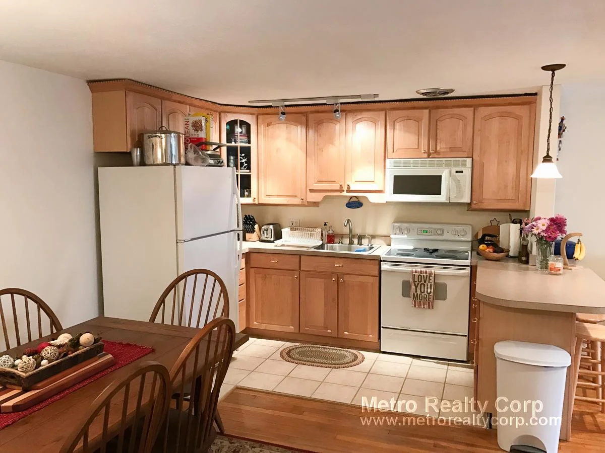 1 bed, 1 bath apartment for rent at 197 Kent Unit 44, Coolidge Corner — photo 6 of 13