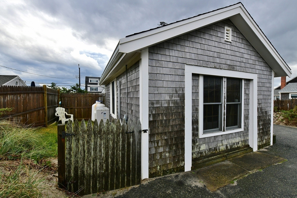 1 bed, 1 bath apartment for rent at 197 N Shore Blvd Unit 197A, East Sandwich — photo 5 of 29