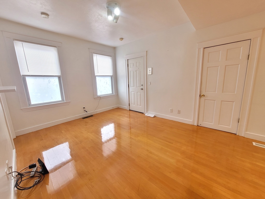 2 bed, 1 bath apartment for rent at 197 Otis St Unit 197A, East Cambridge — photo 8 of 11