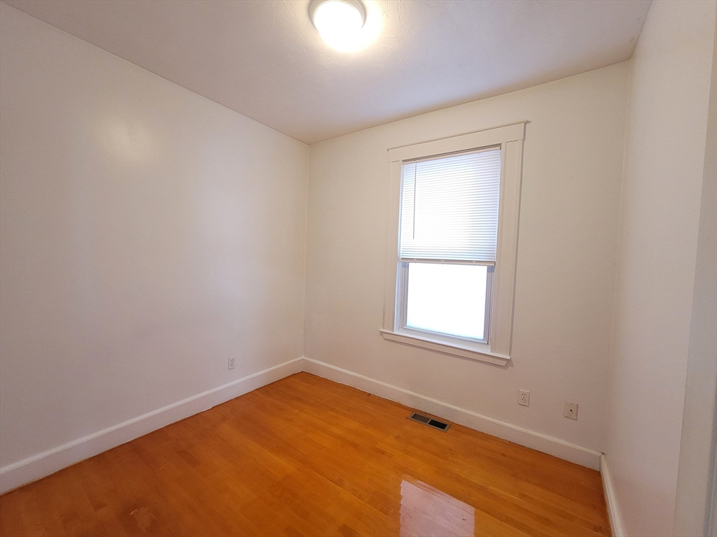 2 bed, 1 bath apartment for rent at 197 Otis St Unit 197A, East Cambridge — photo 9 of 11