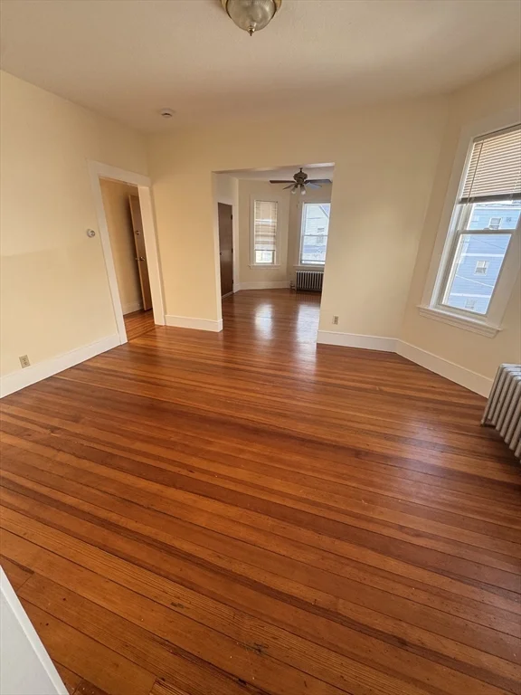 3 bed, 1 bath apartment for rent at 197 Sheridan Ave Unit 3, Medford — photo 5 of 6