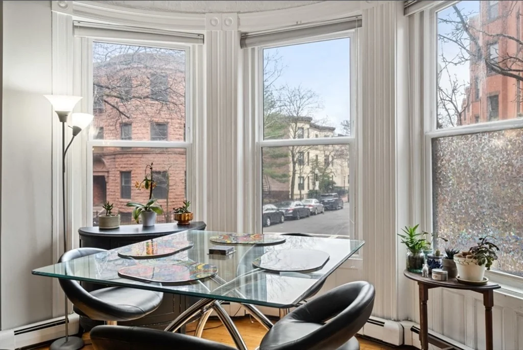 2 bed, 1 bath apartment for rent at 197 St Botolph Unit 1, Back Bay — photo 4 of 17