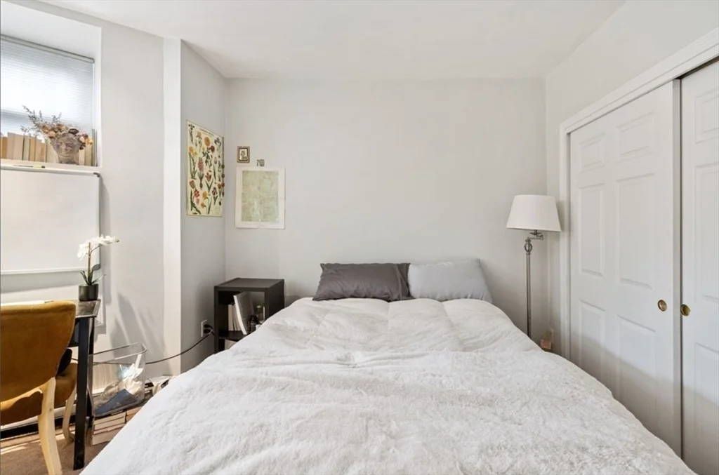 2 bed, 1 bath apartment for rent at 197 St Botolph Unit 1, Back Bay — photo 10 of 17