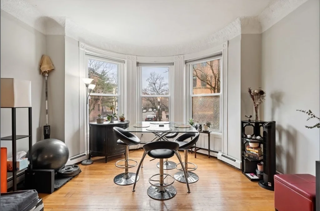 2 bed, 1 bath apartment for rent at 197 St Botolph Unit 1, Back Bay — photo 1 of 17