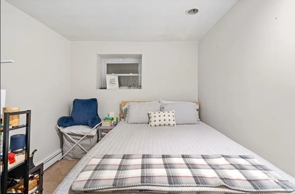 2 bed, 1 bath apartment for rent at 197 St Botolph Unit 1, Back Bay — photo 12 of 17