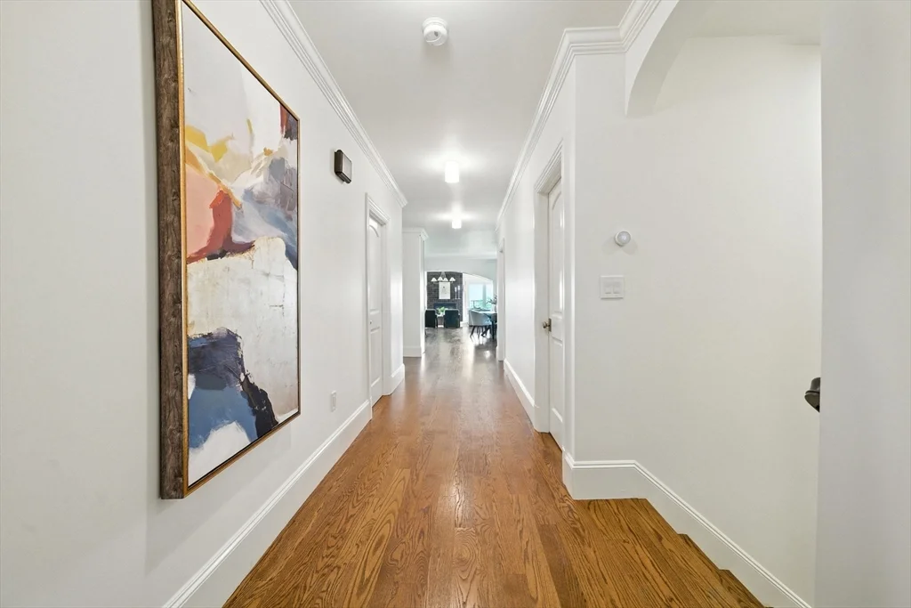 4 bed, 3 bath apartment for rent at 197 Winchester St Unit 197, Coolidge Corner — photo 5 of 42