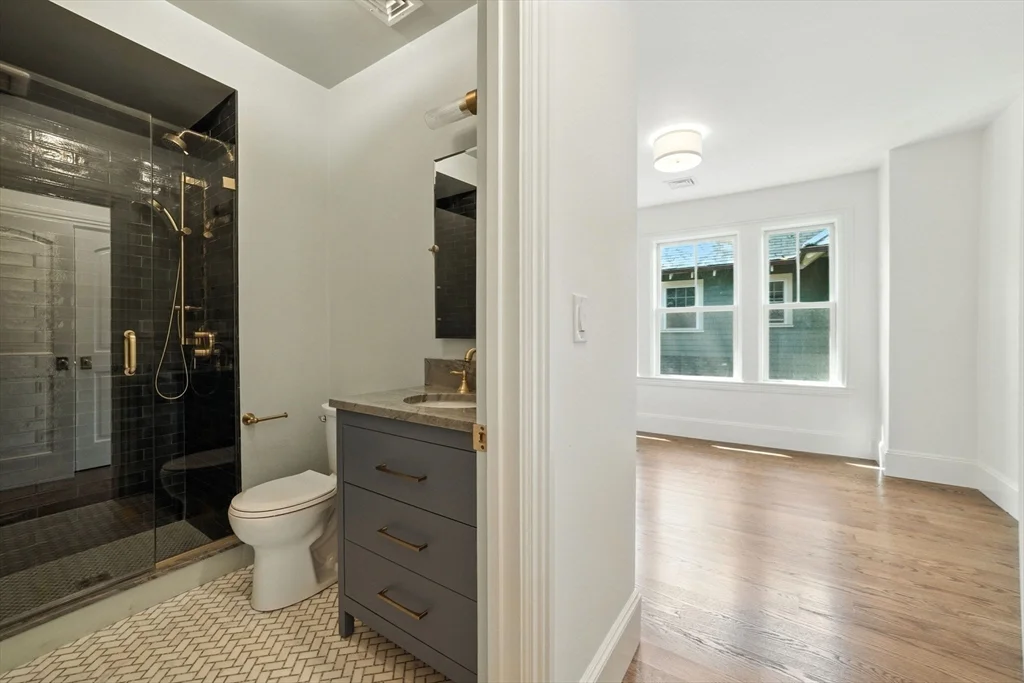 4 bed, 3 bath apartment for rent at 197 Winchester St Unit 197, Coolidge Corner — photo 18 of 42