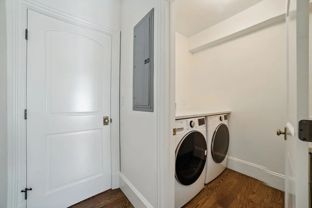 4 bed, 3 bath apartment for rent at 197 Winchester St Unit 197, Coolidge Corner — photo 22 of 42