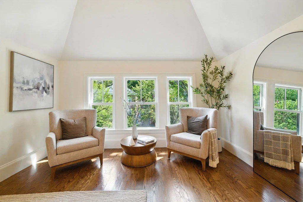 4 bed, 3 bath apartment for rent at 197 Winchester St Unit 197, Coolidge Corner — photo 30 of 42